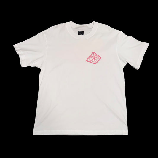 WHITE WAVE FONT T-SHIRT